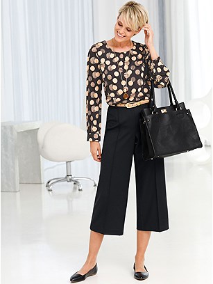 Pleated Culottes product image (431552.BK.1.P)
