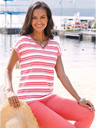 Striped V-Neck Top product image (443673.YLWH.1S)