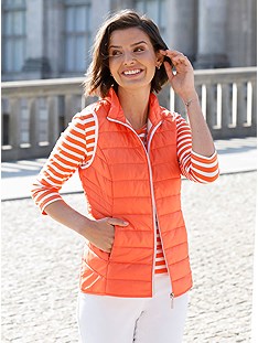 Contrast Piping Quilted Vest product image (445588.MD.J)