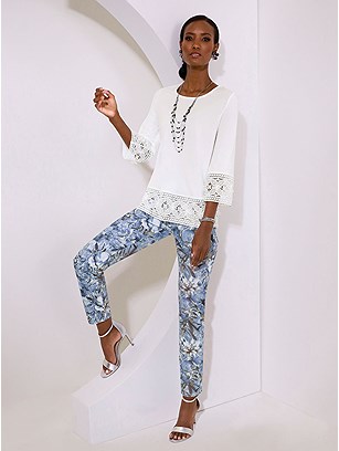 Floral Print Jeans product image (536598.LBEC.JS)