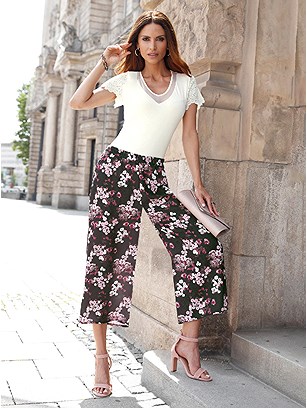 Floral Print Culottes product image (538558.BKPR.1.1_WithBackground)