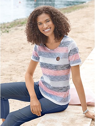 Multi-Colored Striped Top product image (540021.DBWH.1.1_WithBackground)