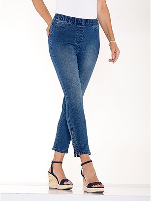 Elastic Waist Capri Jeans product image (544387.BLUS.1.1_WithBackground)