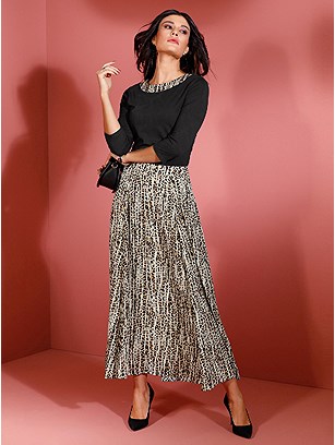 Leopard Maxi Skirt product image (556963.ECDT.7.25_WithBackground)