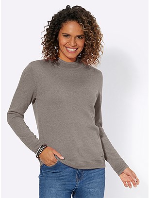 sweater product image (565273.TPMO.1.39_WithBackground)