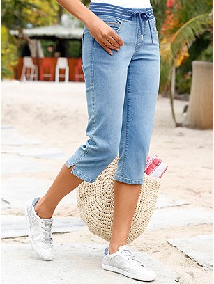 Elastic Waistband Capri Pants product image (574514.FADE.9S)