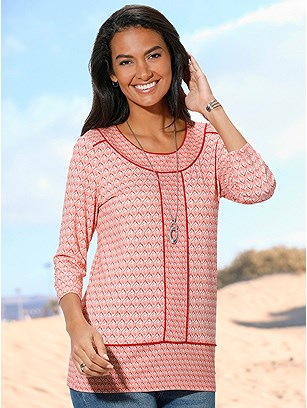 Round Neck 3/4 Sleeve Shirt product image (583222.RSPR.12S)