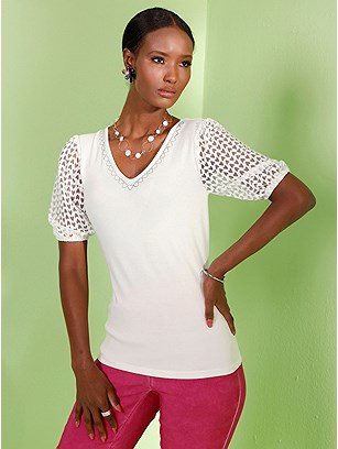 V-Neck Puff Sleeve Top product image (588266.EC.1S)