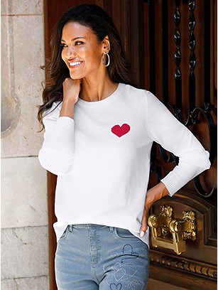 Heart Print Sweater product image (588443.WHLP.1S)