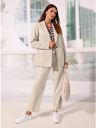 Classic Blazer product image (589235.SA.1.1_WithBackground)