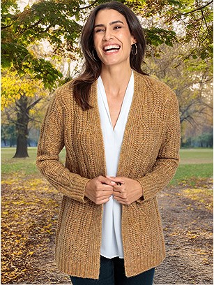 Chunky Knit Cardigan product image (602792.OCMO.1.P102224)