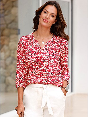 Floral 3/4 Sleeve Blouse product image (621776.RDLM.18S)