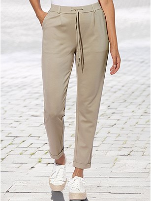 Pleated Joggers product image (623002.BE.21S)