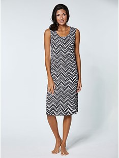 Rounded Neckline Printed Dress product image (E06489.BWPR)